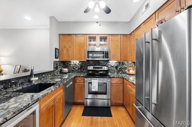155 N Hanley Rd Unit 207, Saint Louis, MO 63105