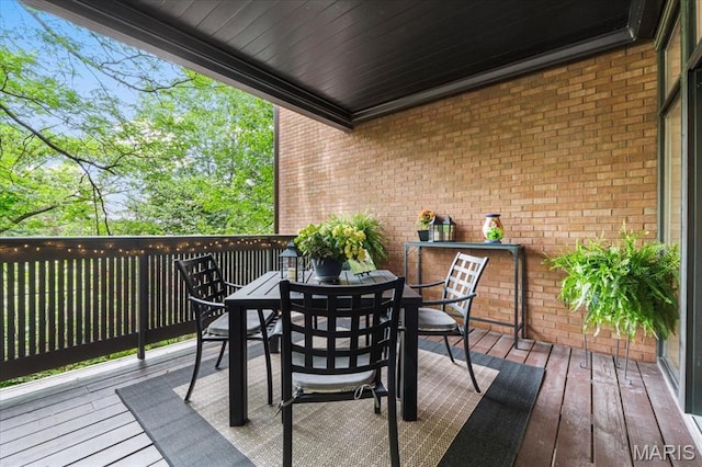 155 N Hanley Rd Unit 207, Saint Louis, MO 63105