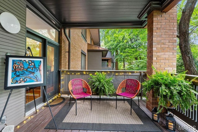 155 N Hanley Rd Unit 207, Saint Louis, MO 63105