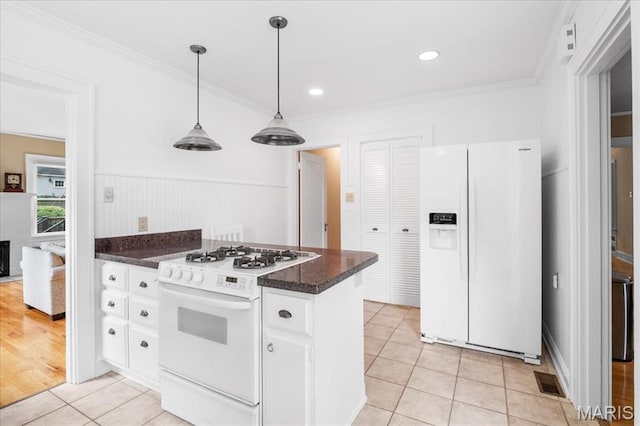 330 Chestnut Ave, Webster Groves, MO 63119