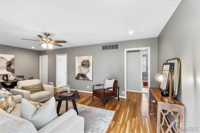 13 Saint Martha Ct, Florissant, MO 63031
