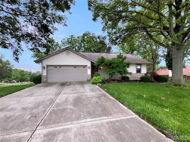 4597 Gregory Gerard Dr, Saint Charles, MO 63304 - photo 1