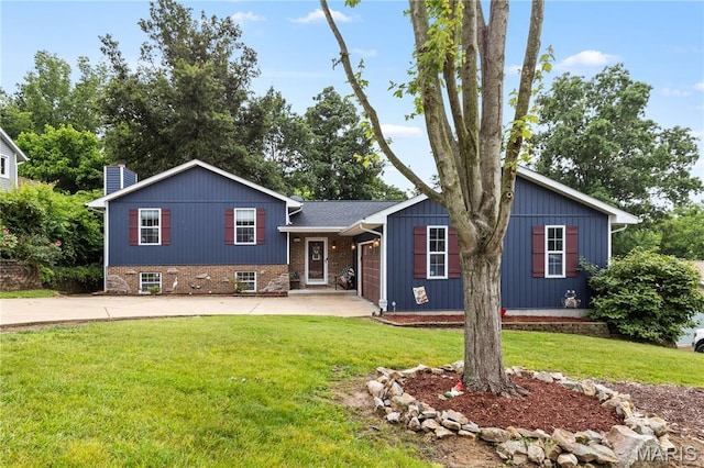 818 Sheraton Ln, Herculaneum, MO 63048 - view of front of property with a front yard and a chimney