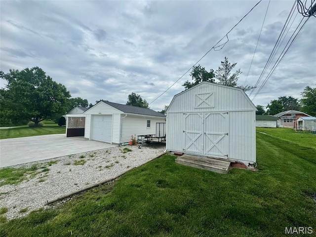 115 Park St, Monroe City, MO 63456 - view of outbuilding with concrete driveway