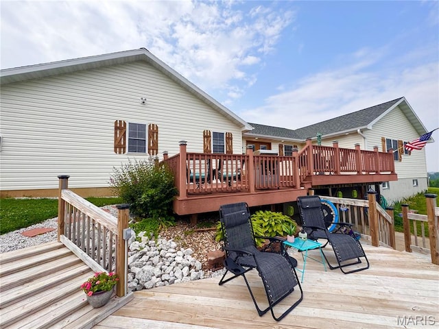 3581 Eagle Crest Dr, Palmyra, MO 63461 - view of wooden terrace