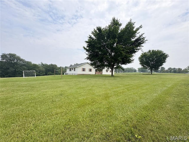 3581 Eagle Crest Dr, Palmyra, MO 63461 - view of yard featuring an area for sports