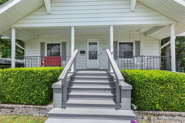 618 Parkview St, Jackson, MO 63755 - entrance to property featuring covered porch