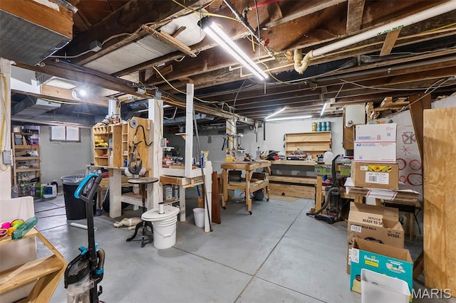 618 Parkview St, Jackson, MO 63755 - basement with a workshop area