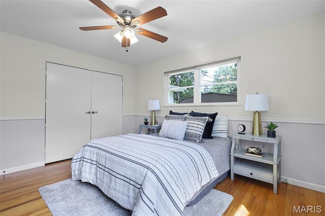 1385 Mallard Ln, Florissant, MO 63031 - bedroom with a closet, wood finished floors, and a ceiling fan