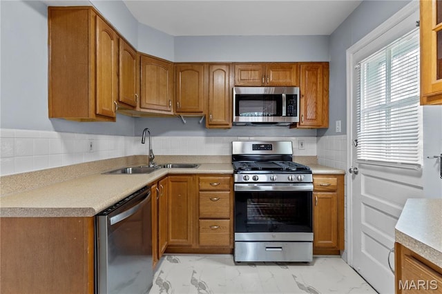 5231 Potomac St, Saint Louis, MO 63139 - photo 8