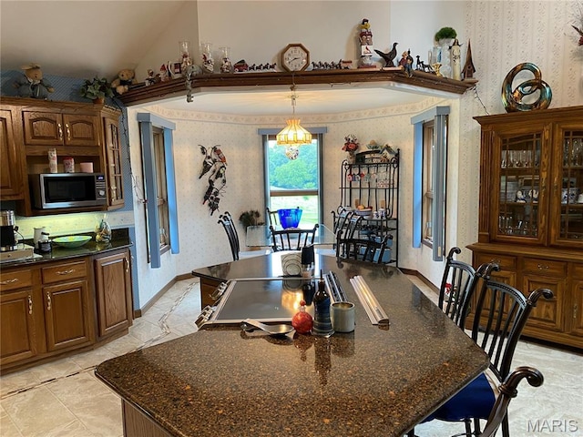 12702 Crestview Ln, Trenton, IL 62293