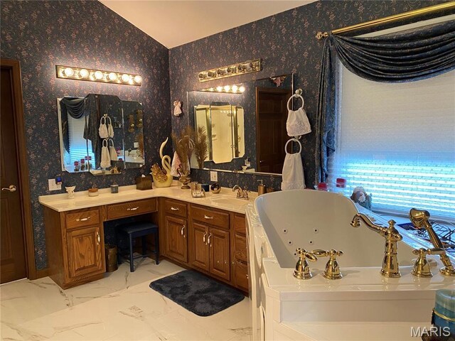 12702 Crestview Ln, Trenton, IL 62293