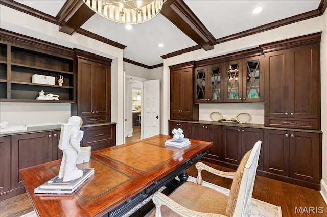 33 Dromara Rd, Ladue, MO 63124