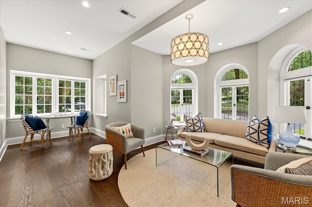 33 Dromara Rd, Ladue, MO 63124
