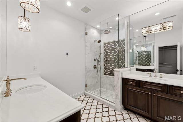 33 Dromara Rd, Ladue, MO 63124
