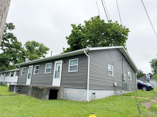 604 N Henderson St Unit A & B, Salem, MO 65560 - view of front of house featuring entry steps and a front lawn