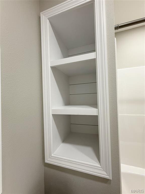 604 N Henderson St Unit A & B, Salem, MO 65560 - view of closet