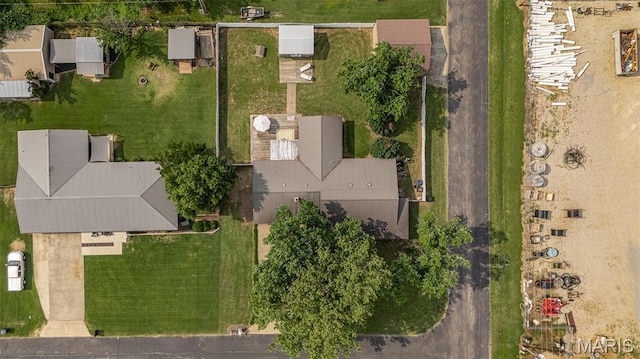 17504 Division St, Kennett, MO 63857 - drone / aerial view