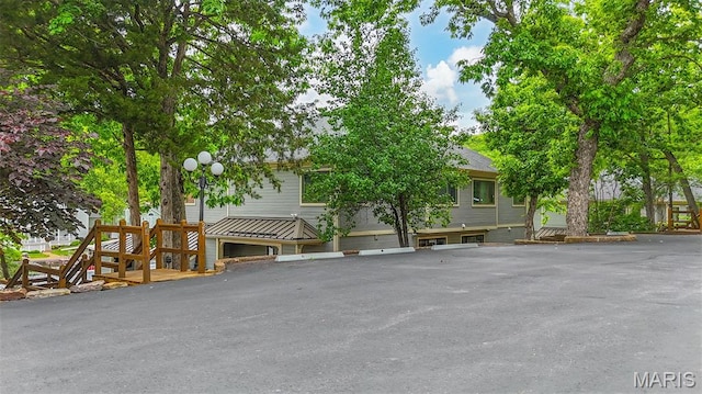 6620 Lake Point Dr Unit 26, Osage Beach, MO 65065 - view of front of home