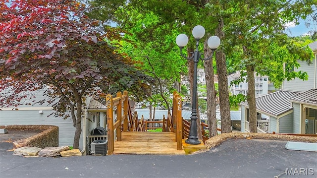 6620 Lake Point Dr Unit 26, Osage Beach, MO 65065 - view of property's community featuring a deck