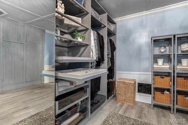 698N 3rd St, Saint Genevieve, MO 63670 - walk in closet featuring wood finished floors