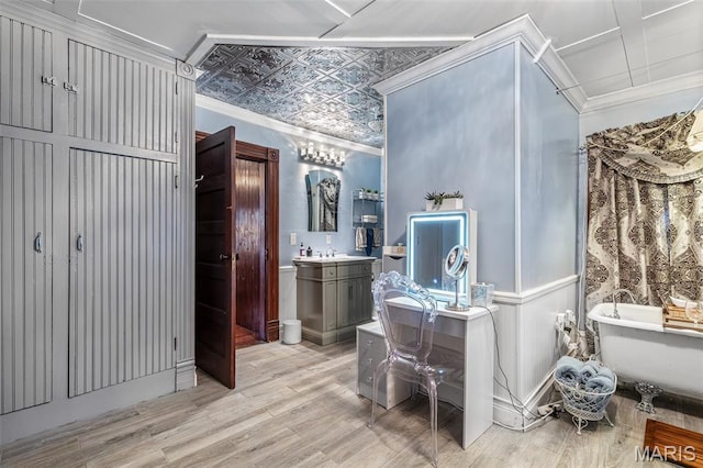 698N 3rd St, Saint Genevieve, MO 63670 - office with ornamental molding, light wood finished floors, and an ornate ceiling