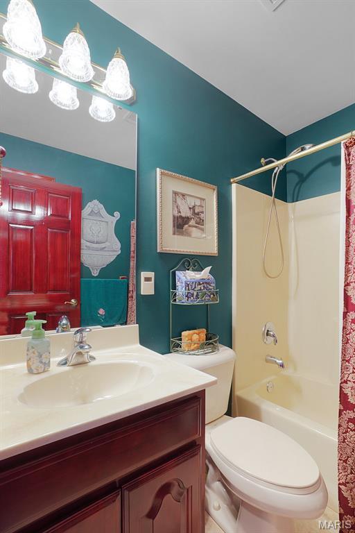 103 Talon Ct, Wentzville, MO 63385