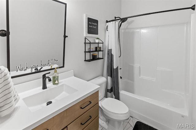 8353 Maple Grove Rd, Troy, IL 62294 - full bath featuring vanity, shower / tub combo with curtain, and tile patterned floors