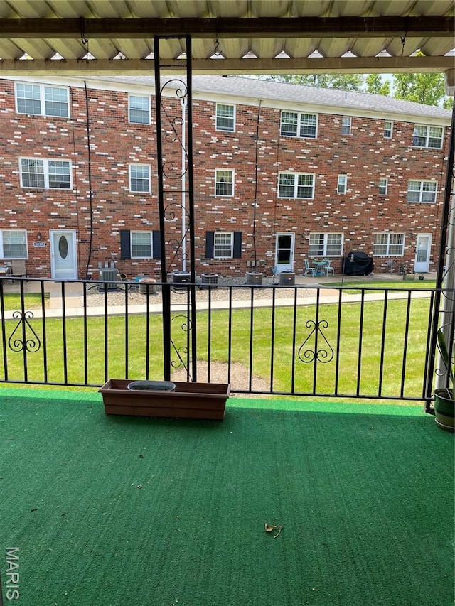 3122 Carnaby Ln Unit C, Bridgeton, MO 63044 - view of patio / terrace