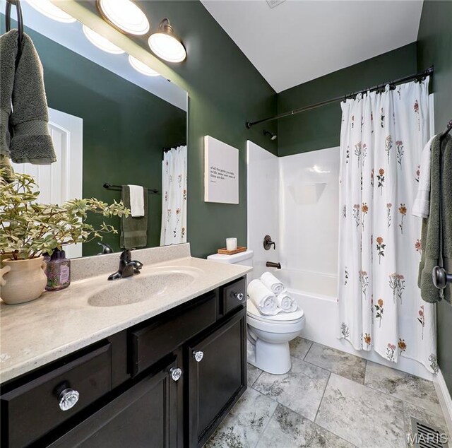 1810 Barclay Bluff Ct, Wentzville, MO 63385 - full bathroom with vanity and shower / bathtub combination with curtain