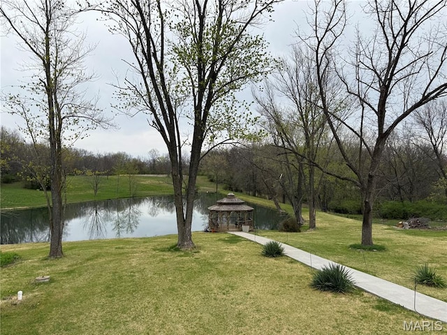 480 N Lindsey Rd, Winfield, MO 63389 - view of grassy yard featuring a gazebo and a water view