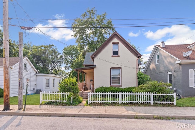 27 N 14th St, Belleville, IL 62220 - view of front of property with a fenced front yard
