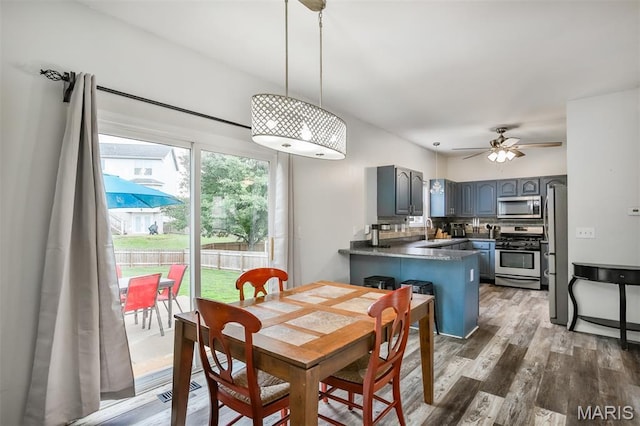 505 Lias Way, Wentzville, MO 63385 - dining room with wood finished floors and ceiling fan