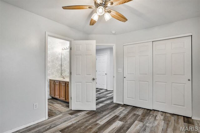 505 Lias Way, Wentzville, MO 63385 - unfurnished bedroom with wood finished floors, a closet, ensuite bathroom, and a ceiling fan