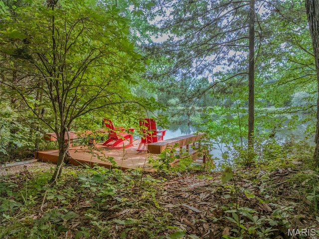 483 Hummingbird View Dr, Innsbrook, MO 63390 - view of yard featuring a wooden deck