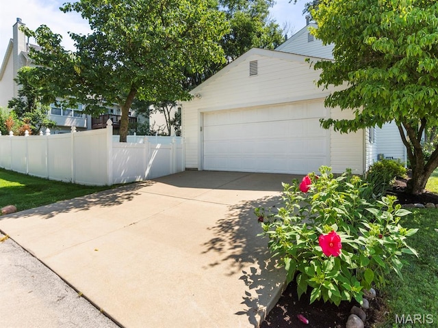 10443 Arthur Pl, Saint Louis, MO 63131 - photo 25