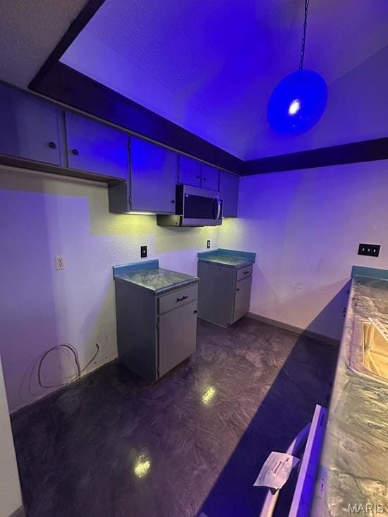 63 Spanish Wells Ct, Osage Beach, MO 65065 - kitchen featuring stainless steel microwave