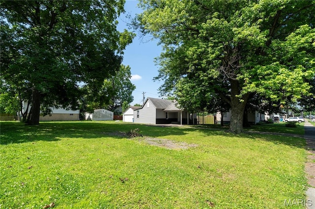 2428 E 25th St, Granite City, IL 62040 - view of grassy yard