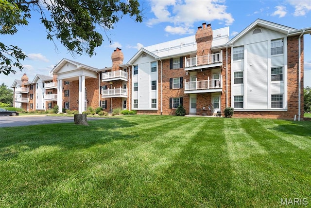 312 Clayton Crossing Dr Unit 301, Ellisville, MO 63011 - photo 3