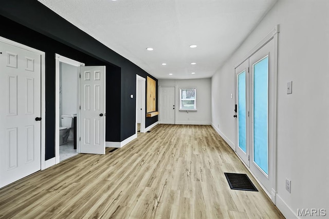 29 E Allison Ave, Webster Groves, MO 63119
