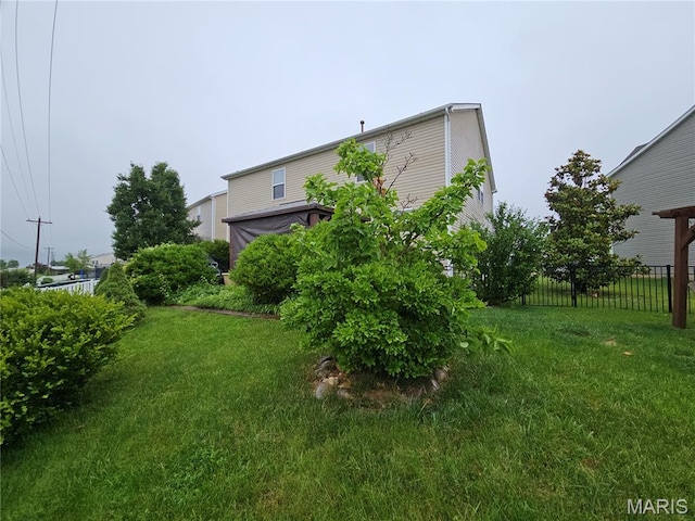 1751 Briarmanor Dr, Lake St Louis, MO 63367 - view of yard