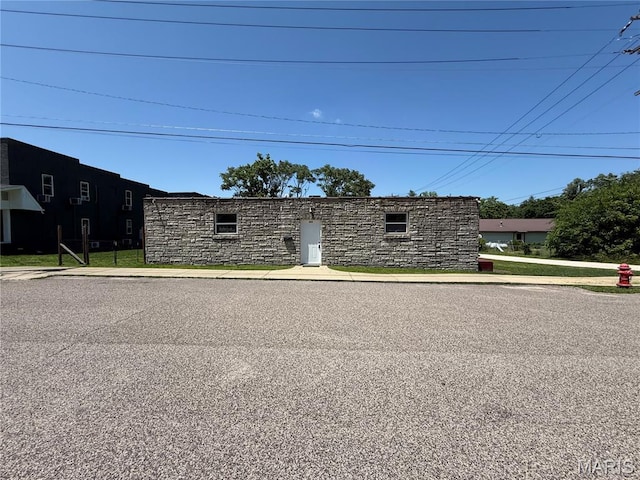 605 NE Main St, Cuba, MO 65453 - photo 1