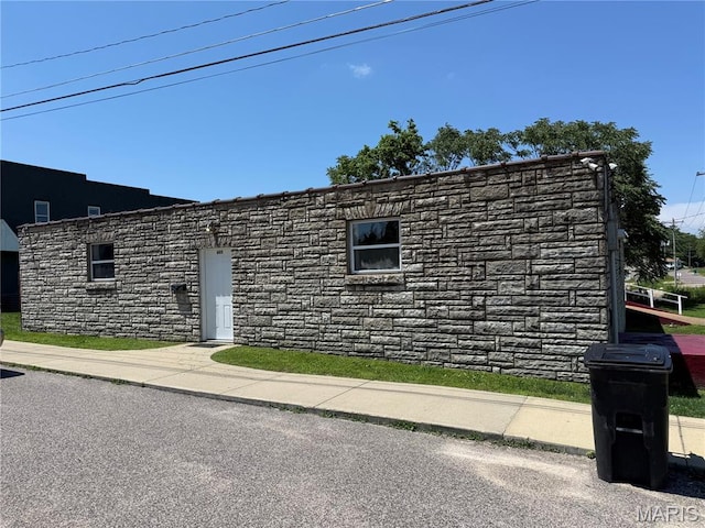 605 NE Main St, Cuba, MO 65453 - photo 3
