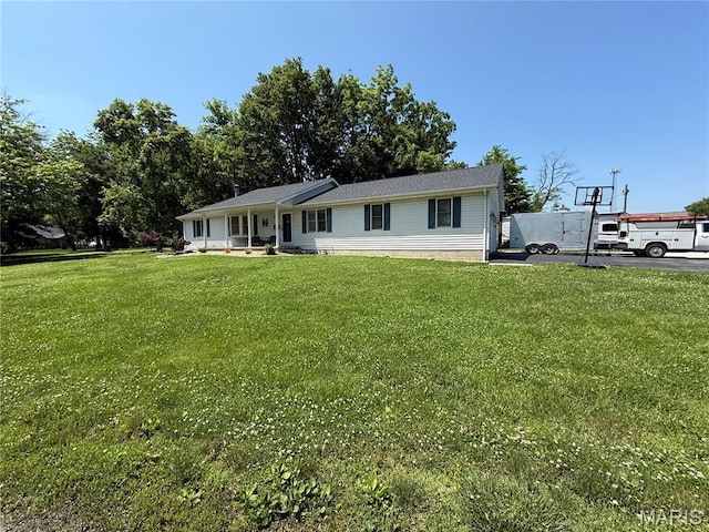 506 W Saint Clair St, Freeburg, IL 62243 - view of front of house featuring covered porch and a front lawn