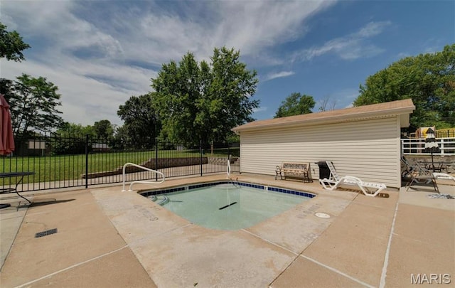 811 Wendevy Ct, Ballwin, MO 63011 - view of swimming pool featuring a patio