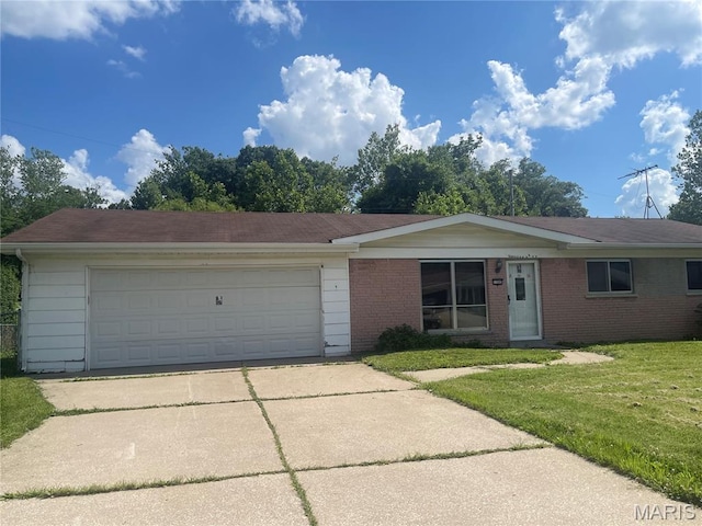11502 Wylwood Dr, Maryland Heights, MO 63043 - photo 3