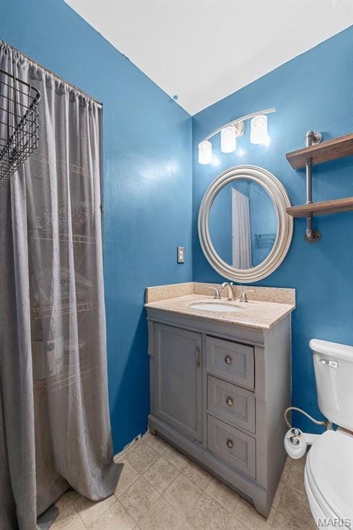 1203 Summerwood Dr, Saint Peters, MO 63376 - full bath with toilet and vanity