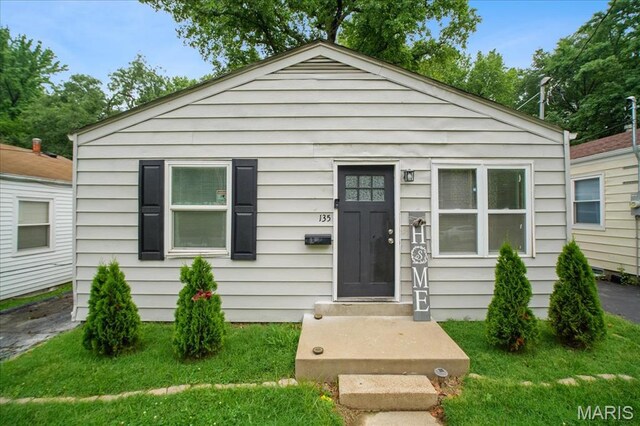 135 Anabel Ave, Saint Louis, MO 63135 - view of bungalow-style house