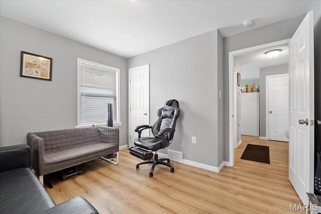 135 Anabel Ave, Saint Louis, MO 63135 - office with light wood-style floors and baseboards