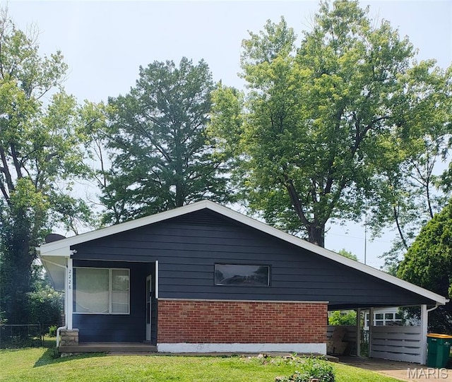2228 Lovett Dr, Saint Louis, MO 63136 - photo 1